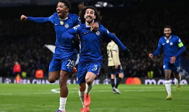 足坛悲喜一夜！欧冠冠军1-3爆大冷，多特6连胜，AC米兰23轮不败，切尔西4-0晋级