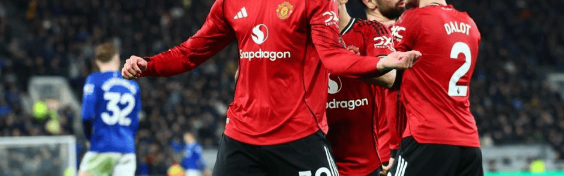 1-0！2-2！激情一夜，曼联绝杀，阿拉维斯绝平，吉达国民登顶